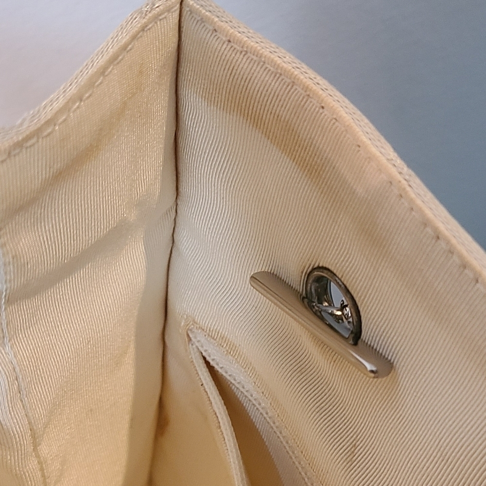 💥 CHANEL Ginza Canvas Bag - Picture 4 of 16